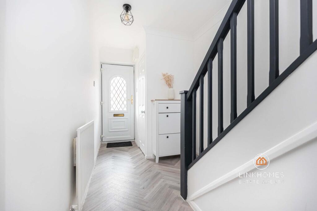 Additional image 14 of Willwood Close, Poole, BH17