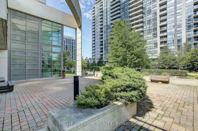 Additional image 23 of 23 Hollywood Ave Unit 105