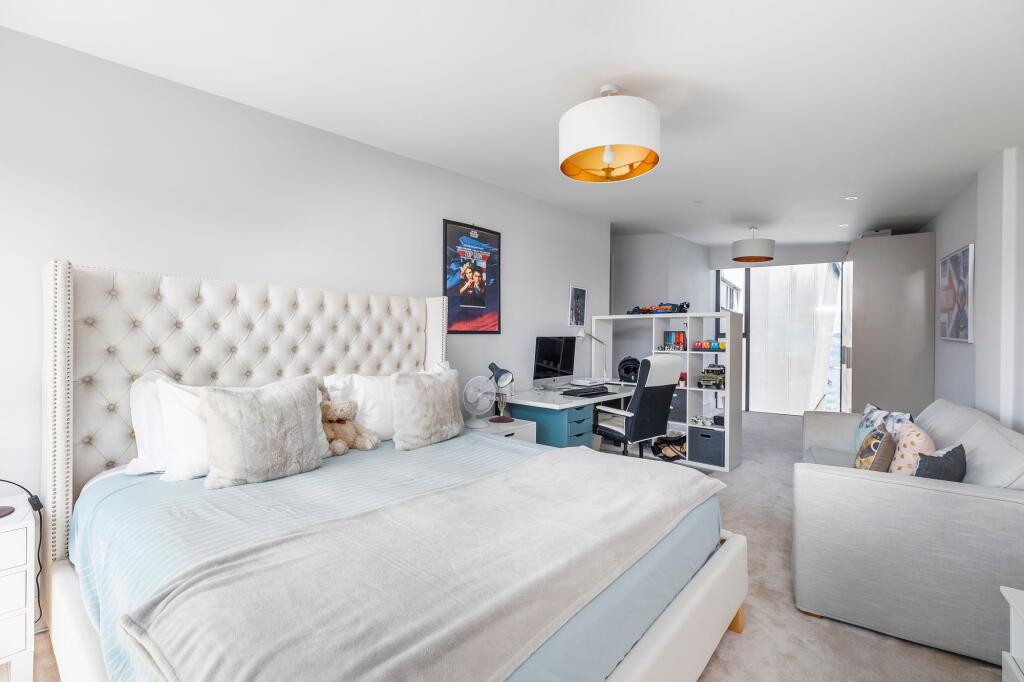 Additional image 25 of Rhode House, The Horseshoe, Sandbanks, Poole, BH13 7RW