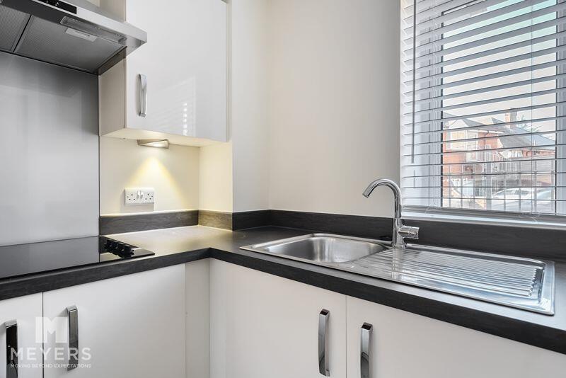 Additional image 8 of Central Broadstone, BH18