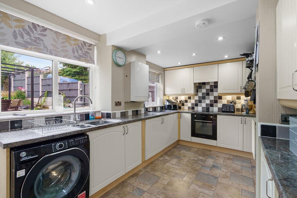 Additional image 7 of Cemetery Road, Kearsley, Bolton, Lancashire, BL4