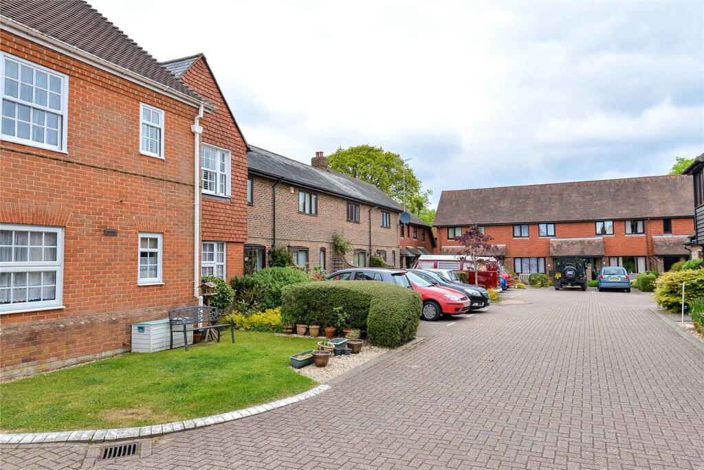 Additional image 13 of Wellington Court, Fernhill Lane, New Milton, Hampshire, BH25