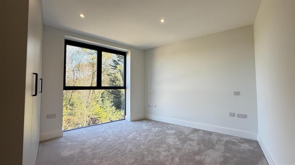 Additional image 7 of Martello Road South, Canford Cliffs