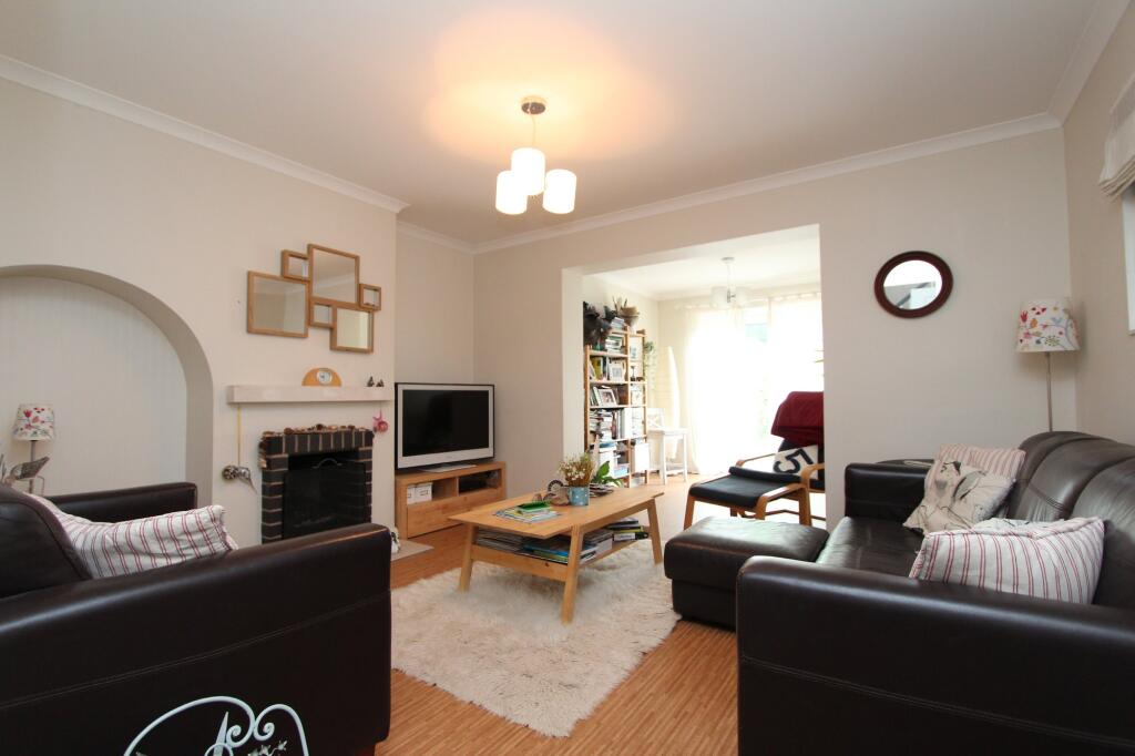 Additional image 3 of Pine Crescent, Highcliffe On Sea, Christchurch, Dorset, BH23