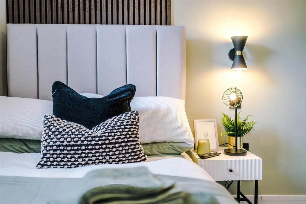 Additional image 3 of Rochdale Old Road, Bury, Greater Manchester, BL9 7TB