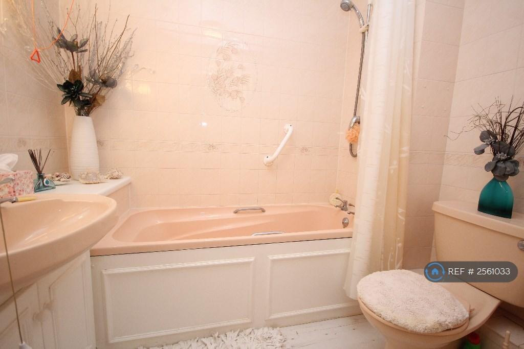 Additional image 4 of Wellington Court, Bournemouth, BH2