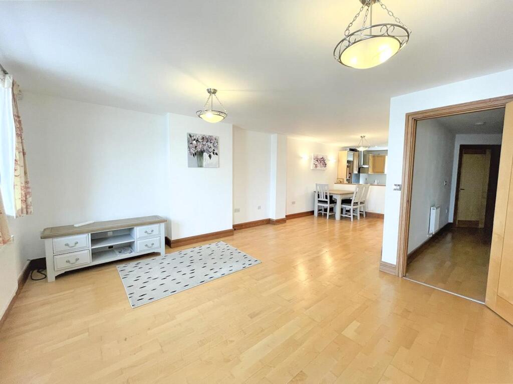 Additional image 5 of Silver Strand West, Eastbourne, BN23 5NP