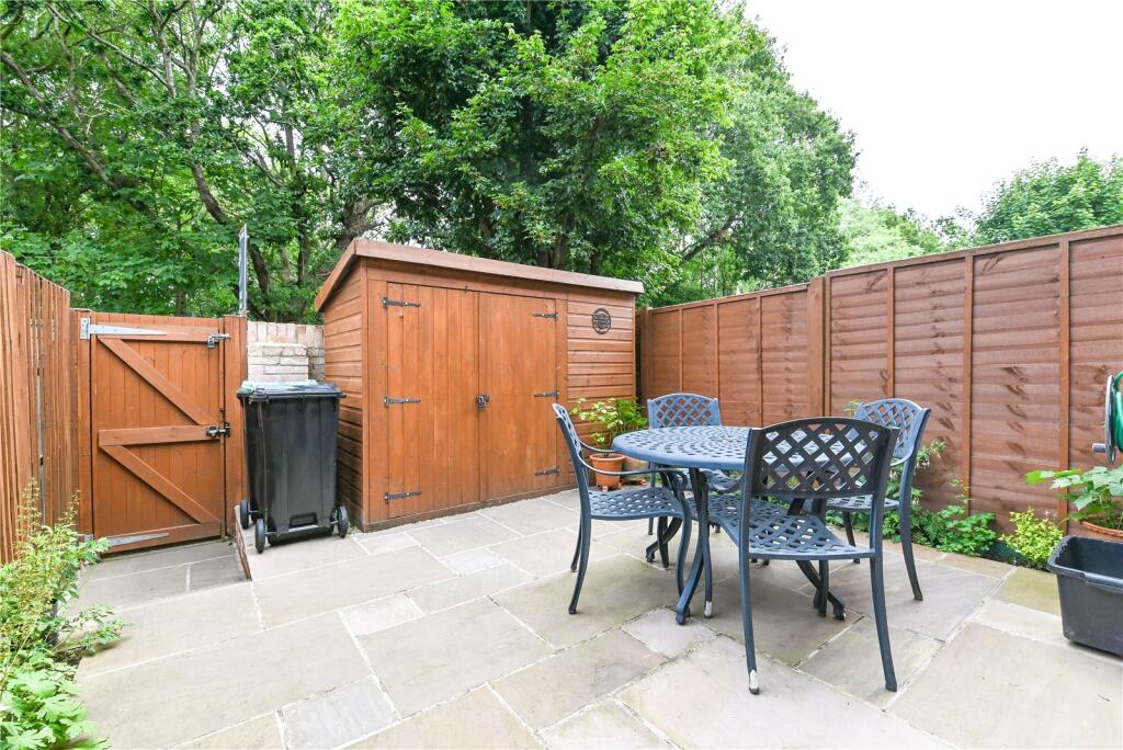 Additional image 13 of Eastlands, New Milton, Hampshire, BH25