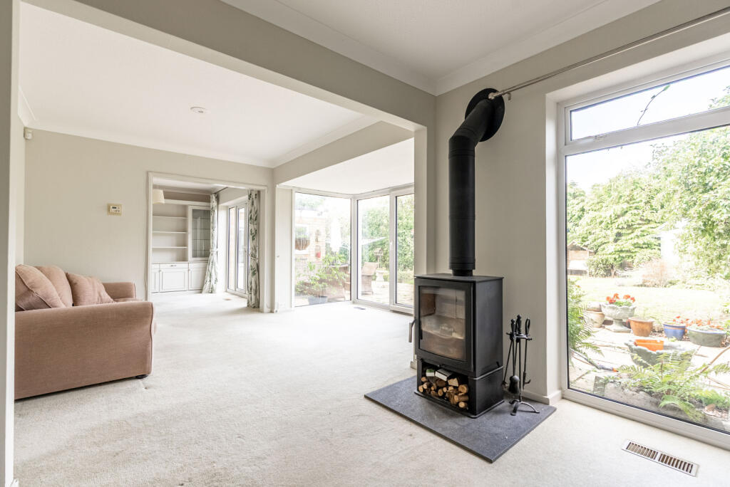 Additional image 18 of The Broadway, Wheathampstead, St. Albans, Hertfordshire, AL4