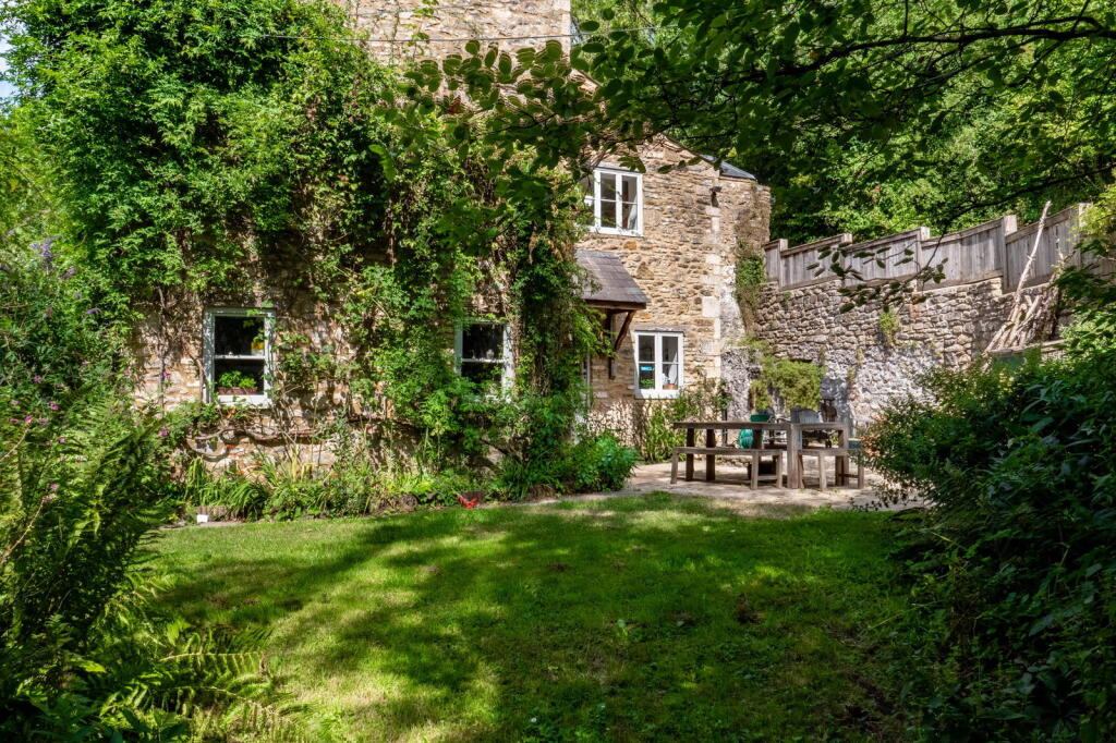 Additional image 22 of Vallis Vale, Great Elm