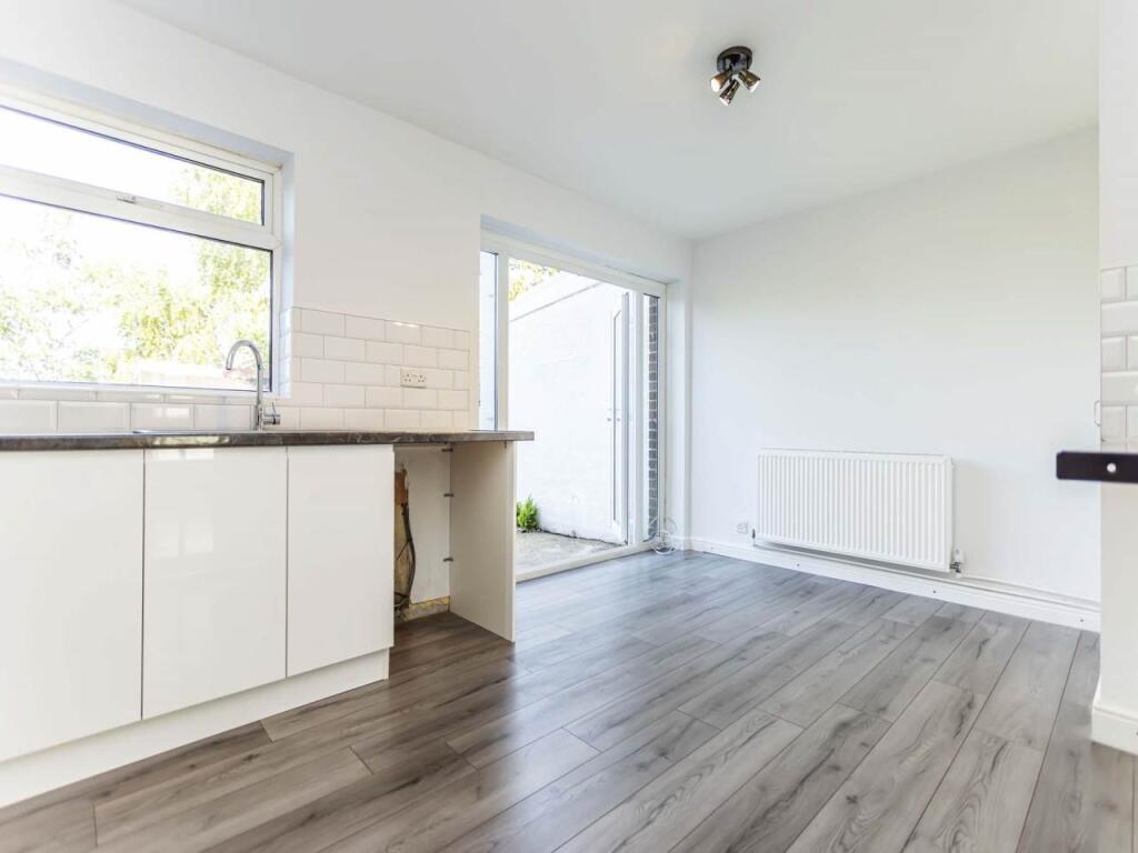 Additional image 7 of Farnham Road, Parkstone, Poole