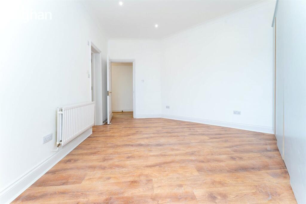 Additional image 12 of Wellington Court, Brighton Marina, BN2