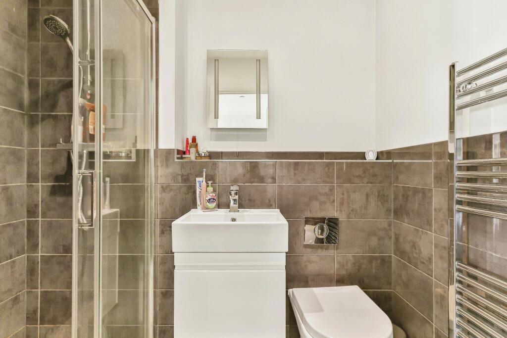 Additional image 14 of Uplands Gardens, BOURNEMOUTH, Dorset, BH8