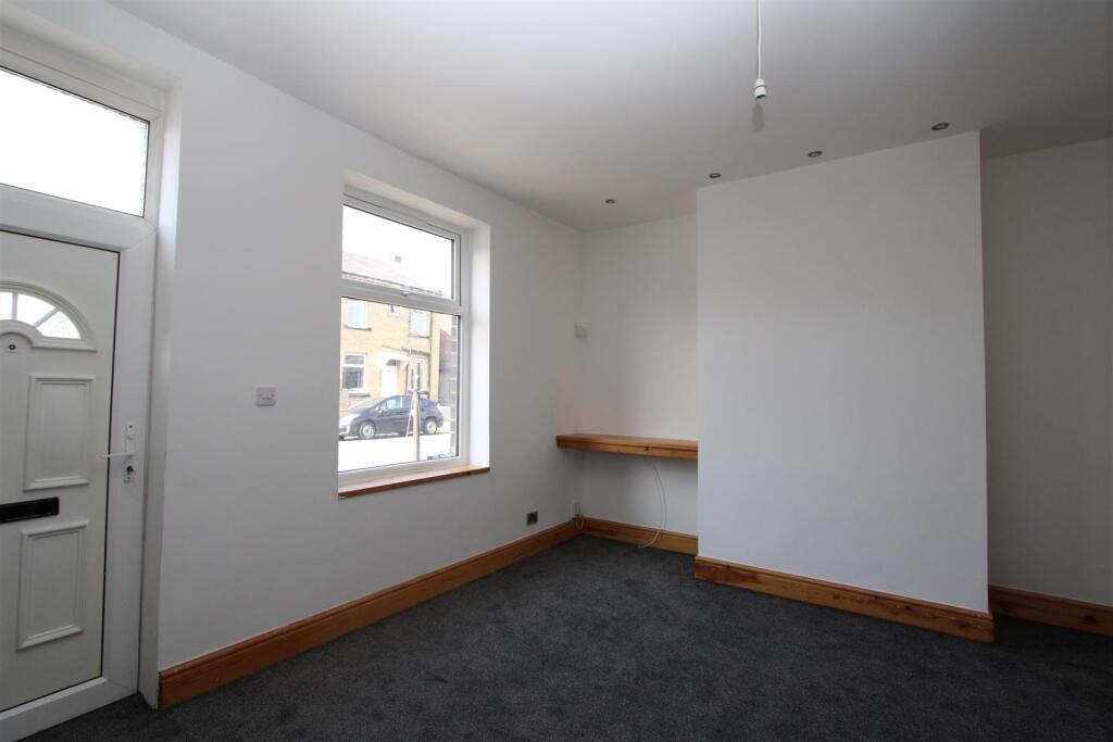 Additional image 6 of Halstead Place, Bradford