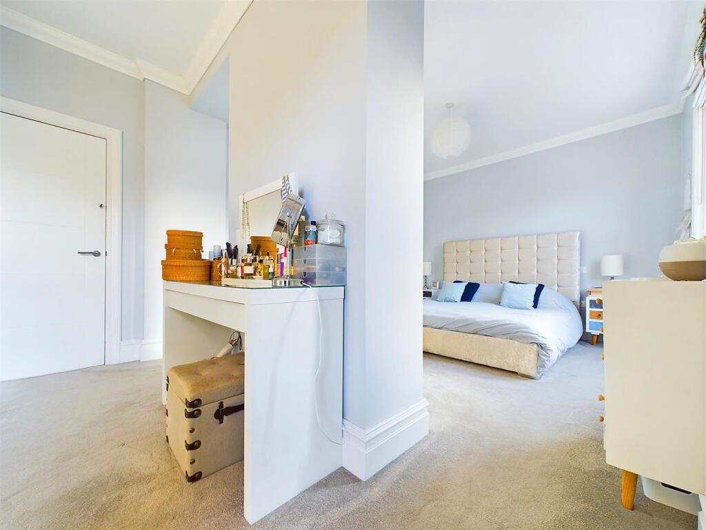 Additional image 20 of Grand Avenue, Bournemouth