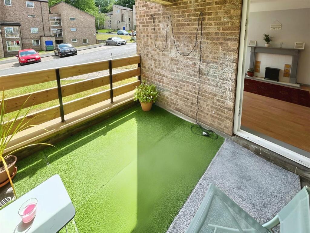 Additional image 11 of Frizley Gardens, Bradford
