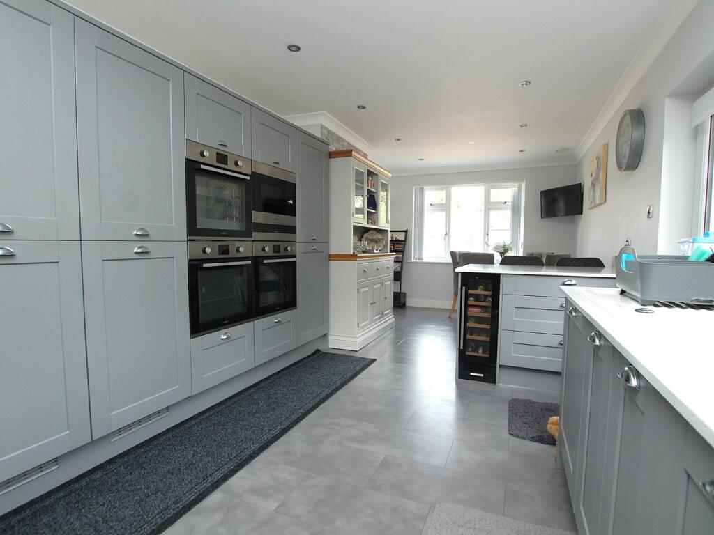 Additional image 4 of Craigwood Drive, FERNDOWN, BH22