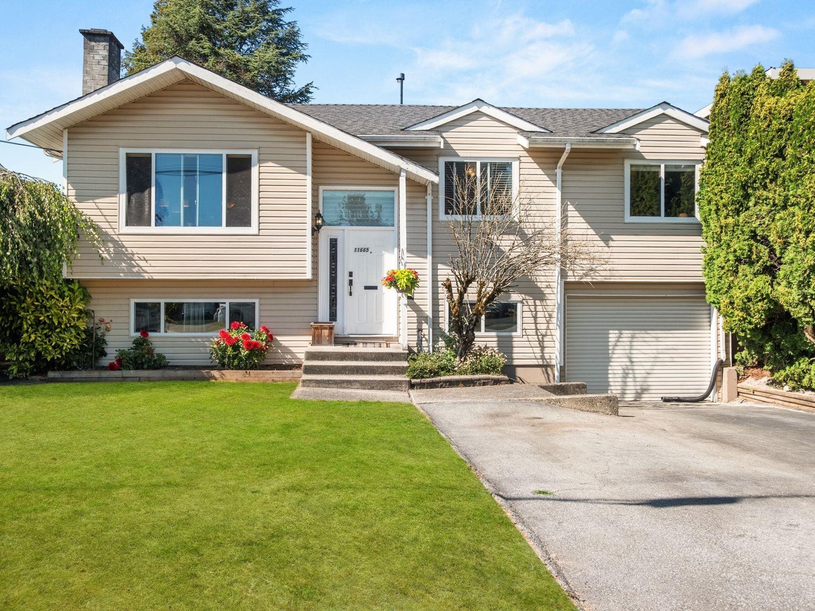 11665 94A AVENUE|Delta, British Columbia V4C3S4