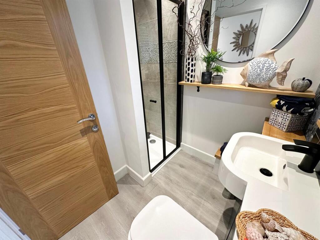 Additional image 12 of Ladymead, Glenlyon Avenue, Keighley