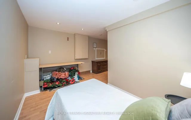 Additional image 35 of 2098 Pharmacy Ave