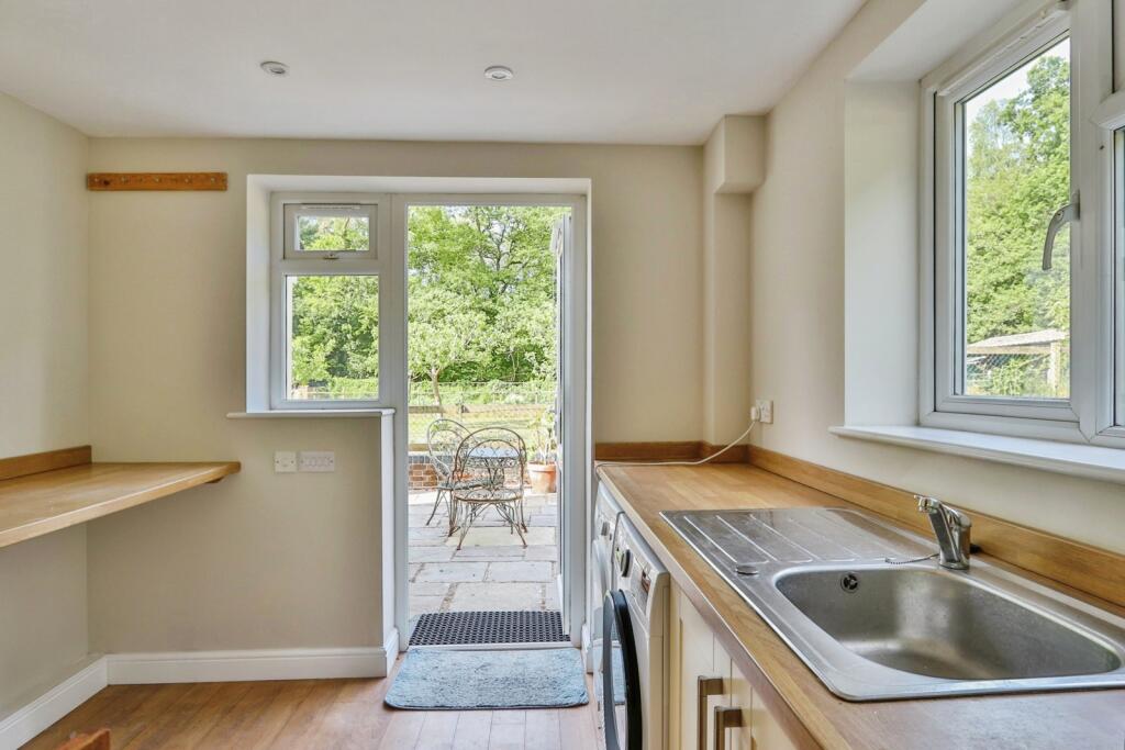 Additional image 12 of Matchams Lane, Hurn, Christchurch, Dorset, BH23