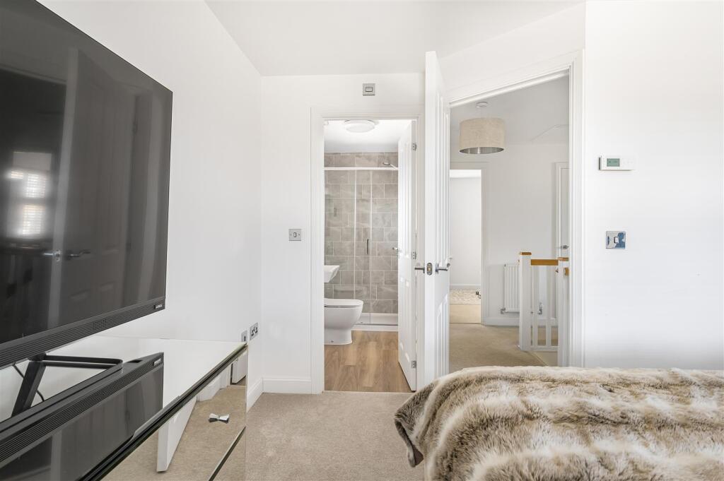 Additional image 32 of Chaffinch walk, Chalkers, Peacehaven