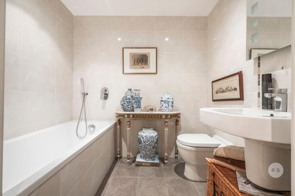 Additional image 8 of The Hamptons Lilliput Road, Canford Cliffs, Poole, BH14 8FG