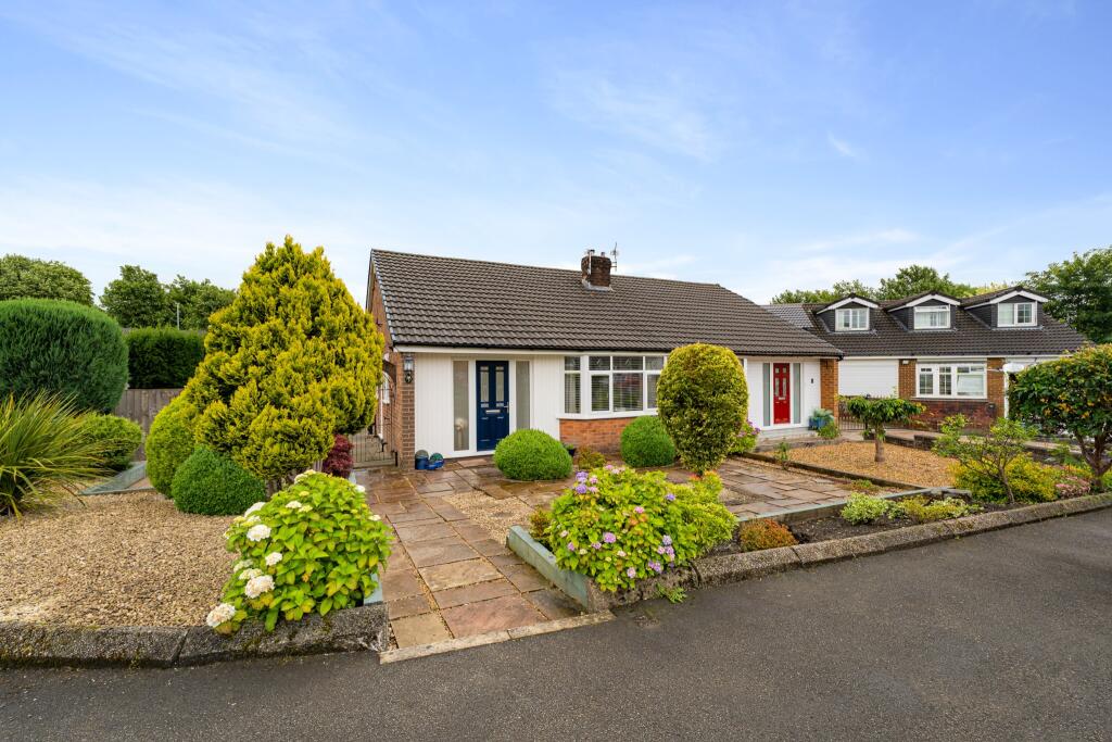 Norbury Grove, Bolton, BL1