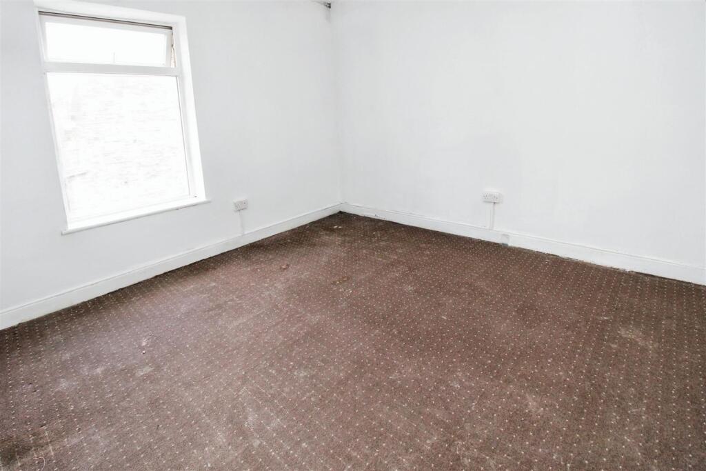 Additional image 6 of St. Stephens Road, Bradford, BD5 7EY