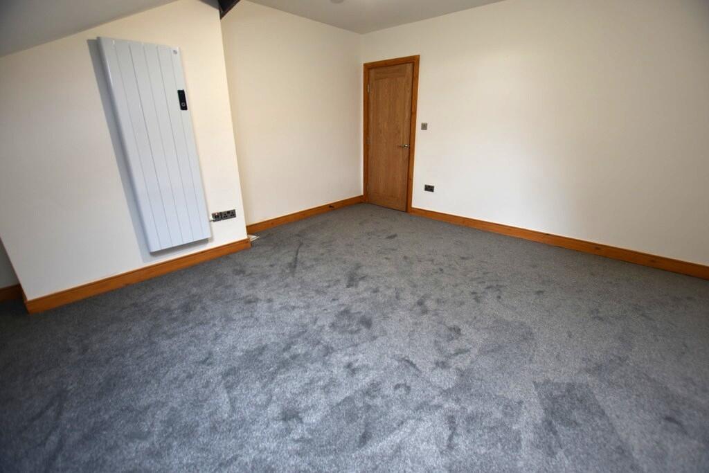 Additional image 7 of Flat 5, 131 Market Street