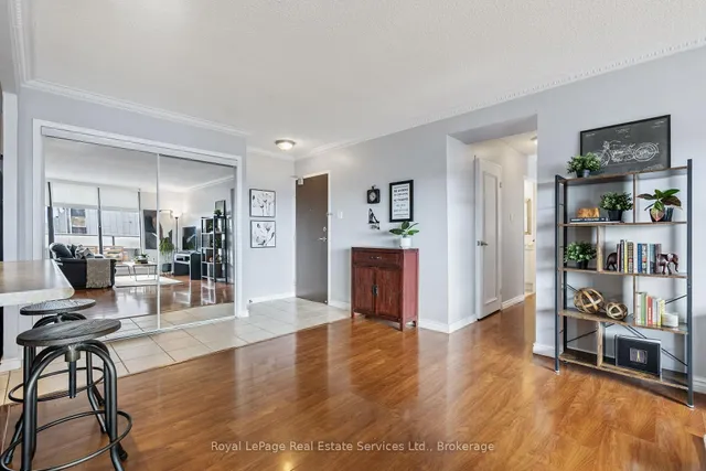 Additional image 4 of 135 Marlee Ave Unit 1202