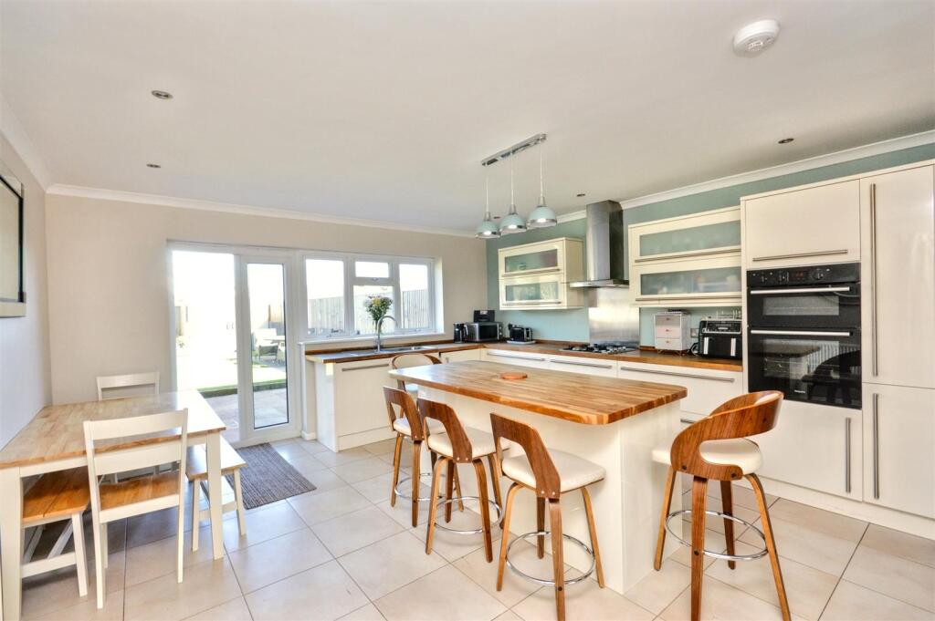 Additional image 26 of Huggetts Lane, Eastbourne