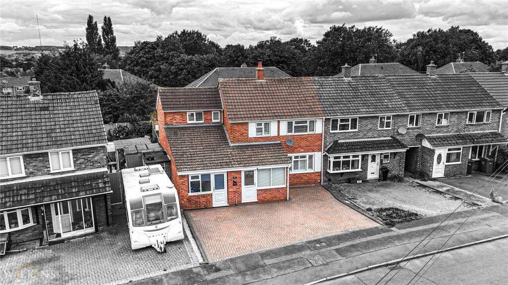 Additional image 33 of Laburnum Avenue, Tamworth, Staffordshire, B79