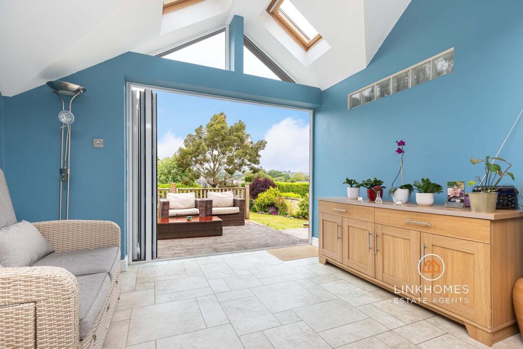 Additional image 41 of Clarendon Road, Broadstone, BH18