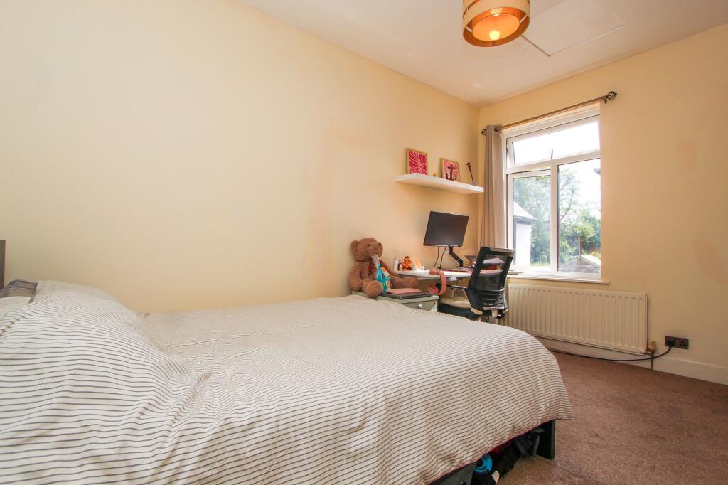 Additional image 20 of Green Lanes, Wylde Green, B73