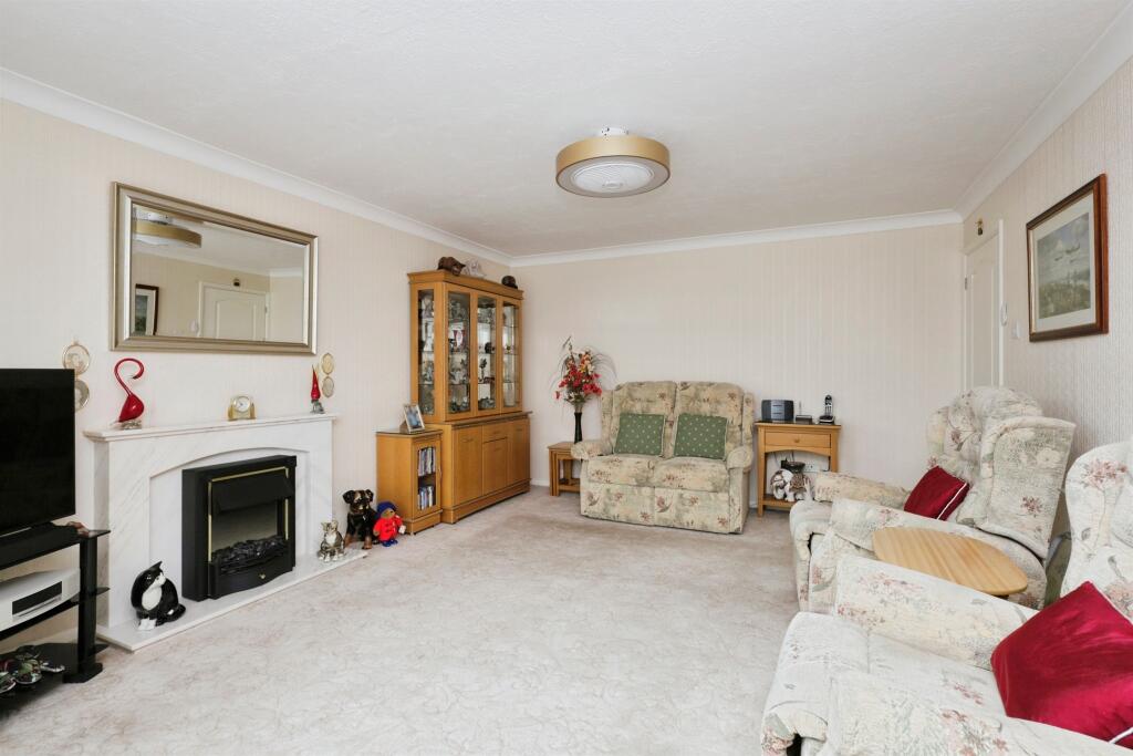 Additional image 3 of Pinewood Close, Eastbourne