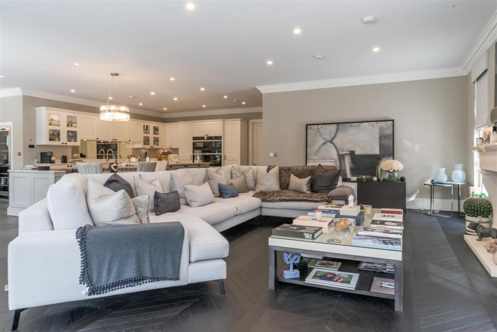 Additional image 3 of Western Avenue, Branksome Park