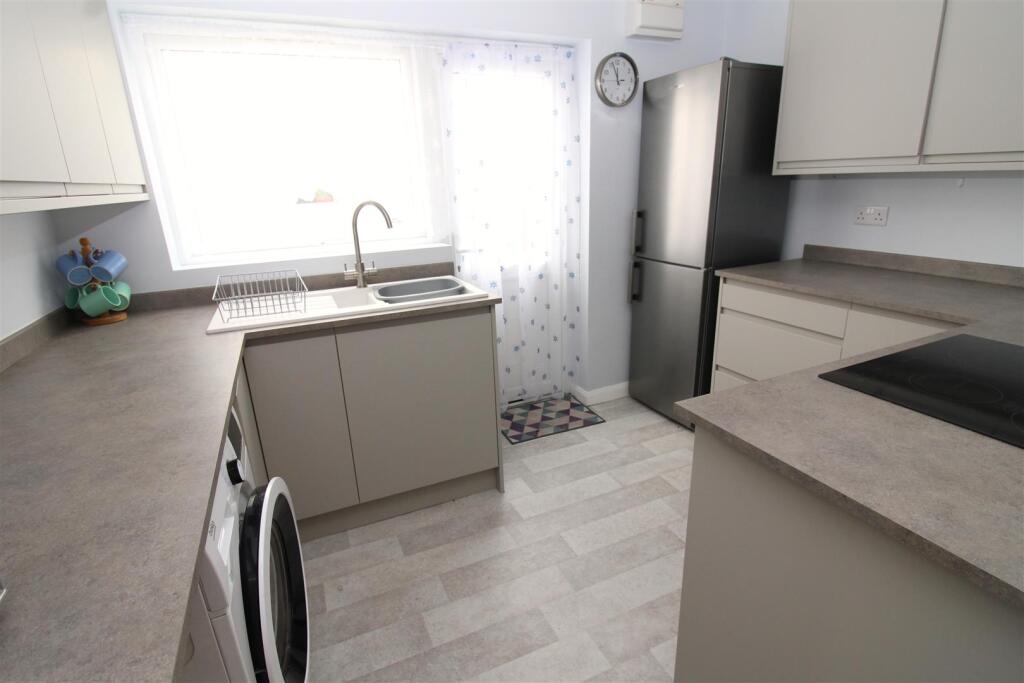 Additional image 14 of Windward Close, Littlehampton