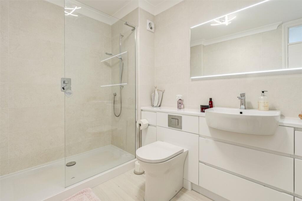 Additional image 7 of Grand Avenue, Worthing, West Sussex, BN11