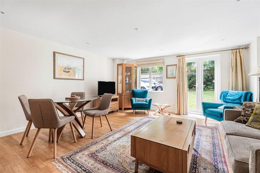 Additional image 2 of Roundwood Lane, Harpenden, AL5