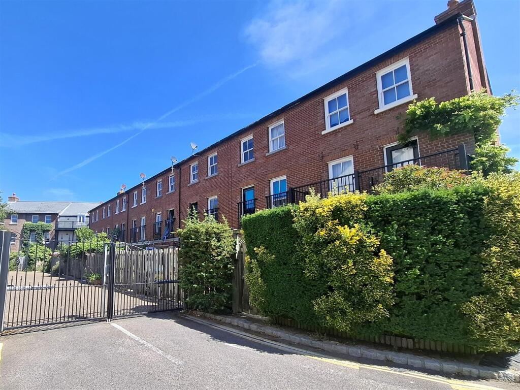 Additional image 9 of Surrey Street, Littlehampton