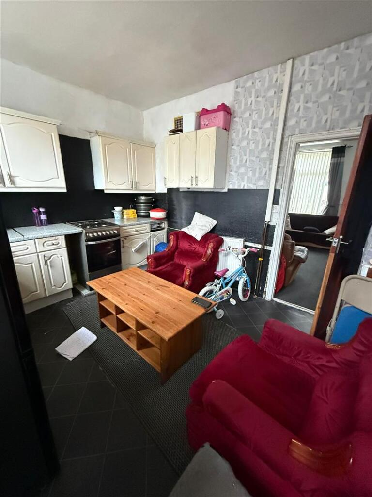 Additional image 11 of 114 Fitzroy Road, BD3 9PE