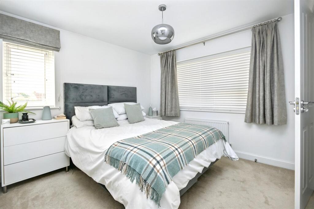 Additional image 14 of Coniston Avenue, Eastbourne