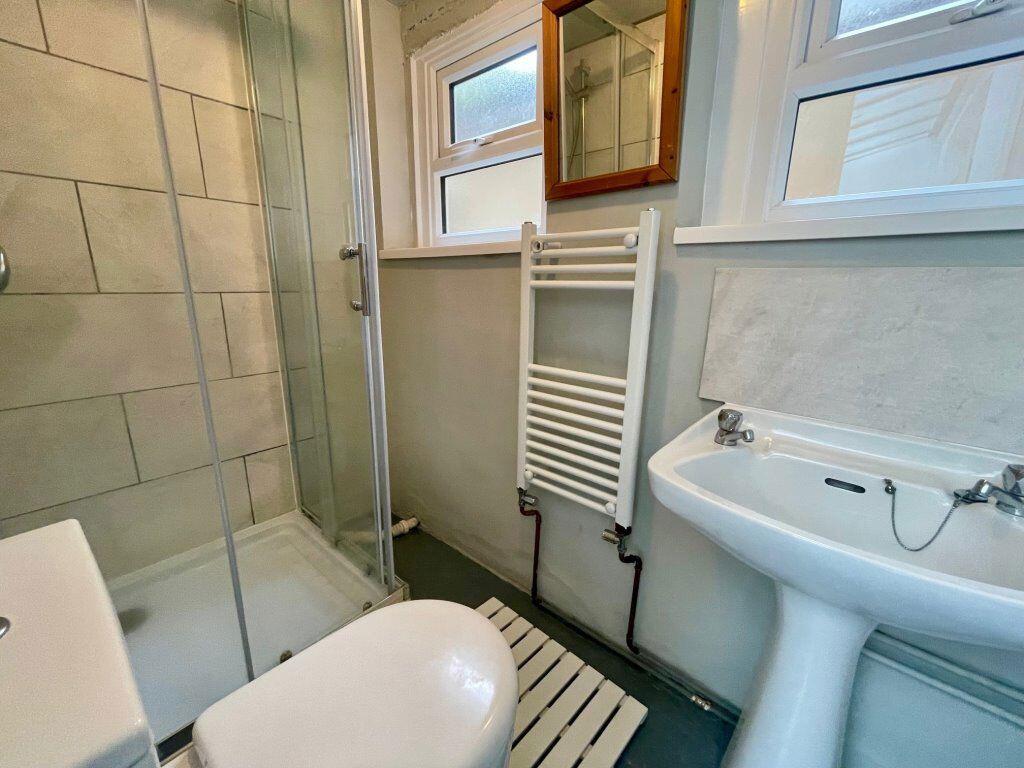 Additional image 5 of Four Double Bedroom Student House, Winton