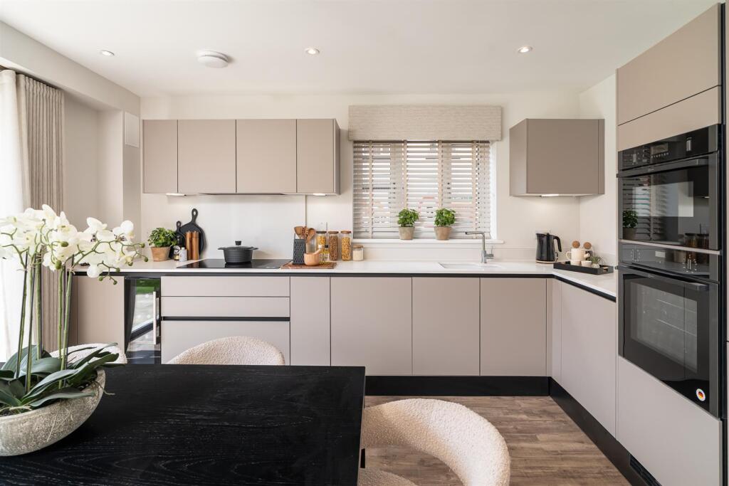 Additional image 5 of 2 Hidcote Lane, Angmering