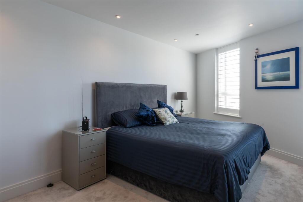 Additional image 10 of High Street, Poole Quay