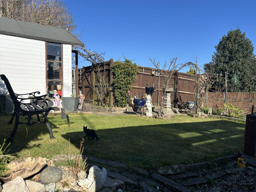 Additional image 24 of Jay Close, Eastbourne, BN23