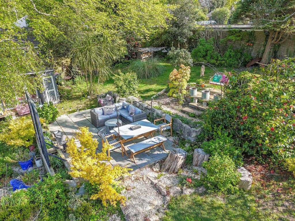 Additional image 26 of Manning Avenue, Highcliffe, Christchurch, BH23