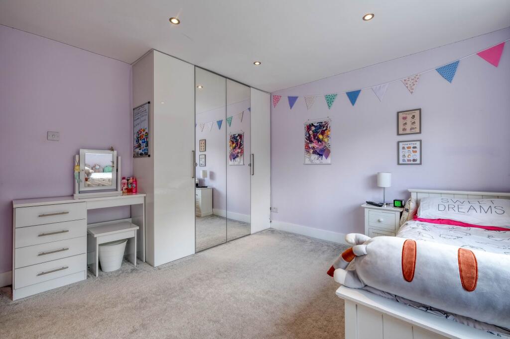 Additional image 20 of Birmingham Road, Marlbrook, B61