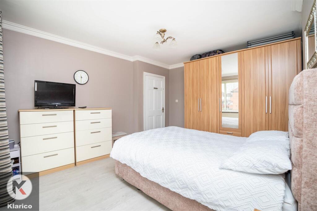 Additional image 18 of Fallowfield Avenue, Hall Green